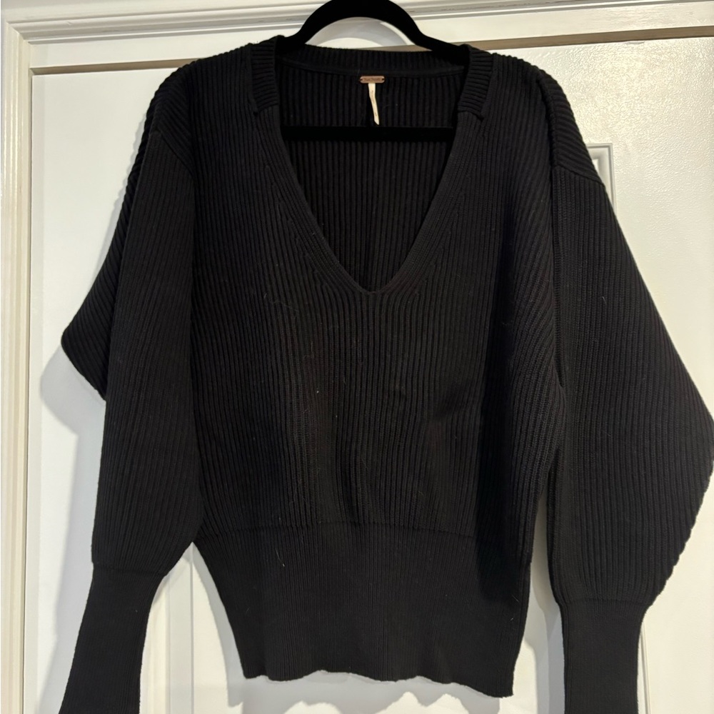 Black Free People Sweater Size Medium